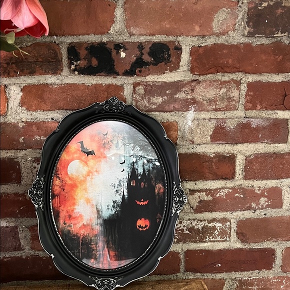 Other - Halloween Themed Oval Wall Art